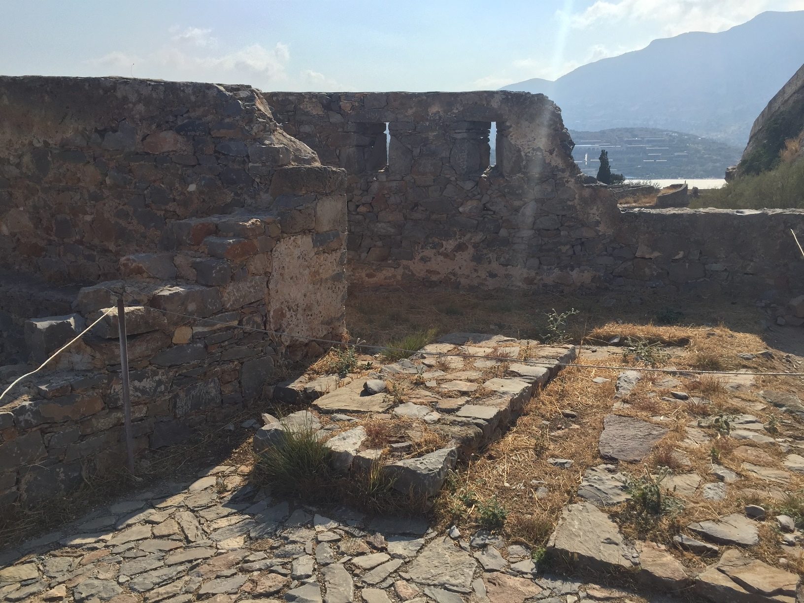 Spinalonga leper colony, Crete (by Melania Stubos) - 06.JPG